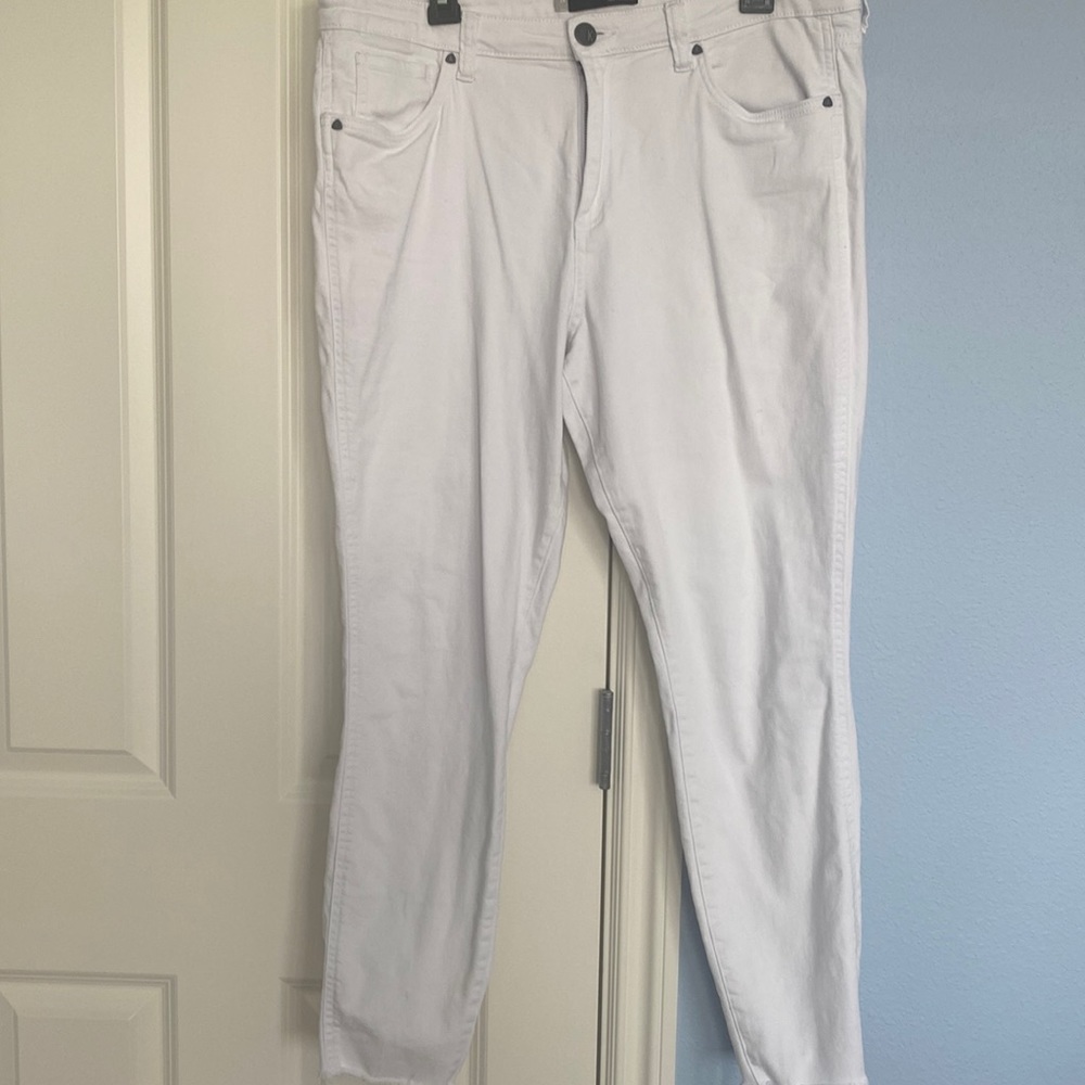 Non see through🎉 white jeans